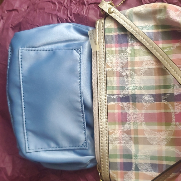 Coach wristlet - Picture 5 of 5